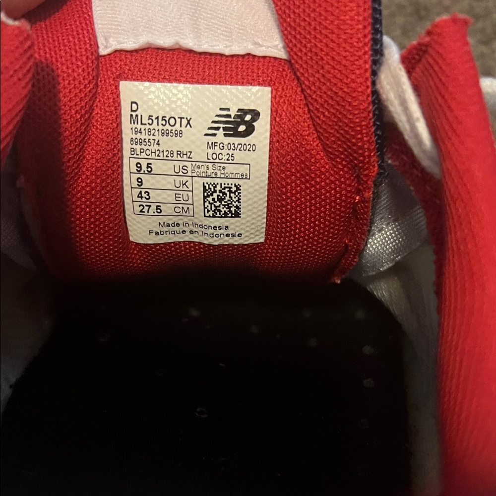 New Balance 515 Men's White, Red, and Black Sneakers - Picture 5 of 7